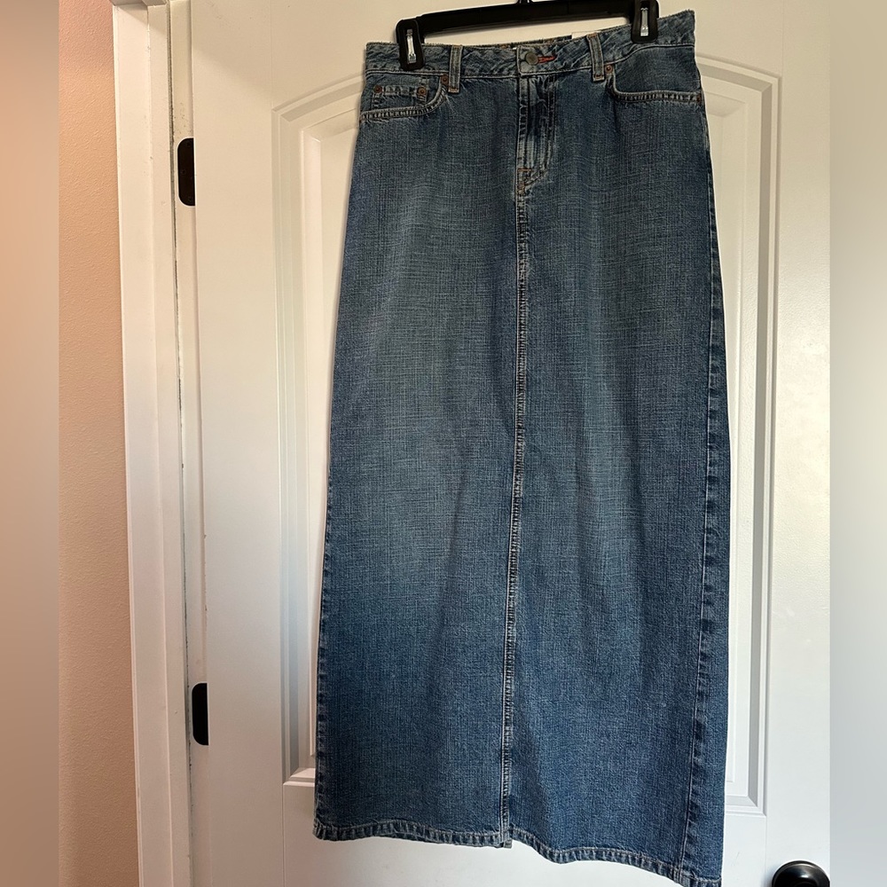 Retro Lucky Brand Maxi Denim Skirt. Size 4